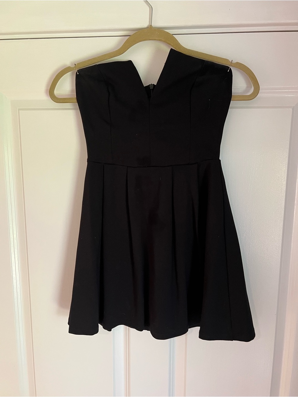 Lulu's Strapless Black Fit & Flare Dress